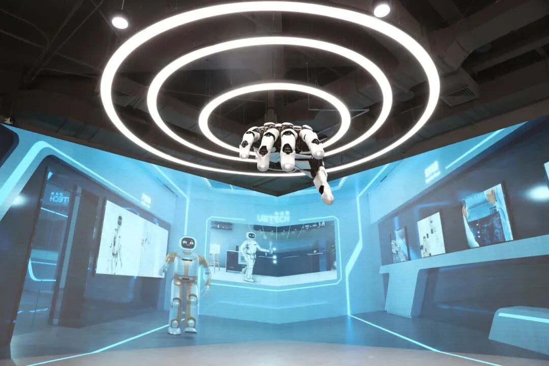 机器人大世界（Beijing E-Town）.jpg